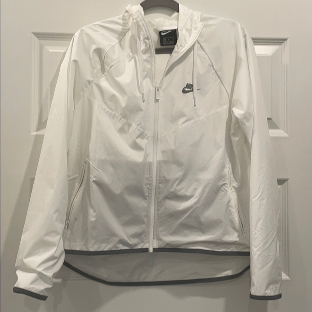 White Nike windbreaker